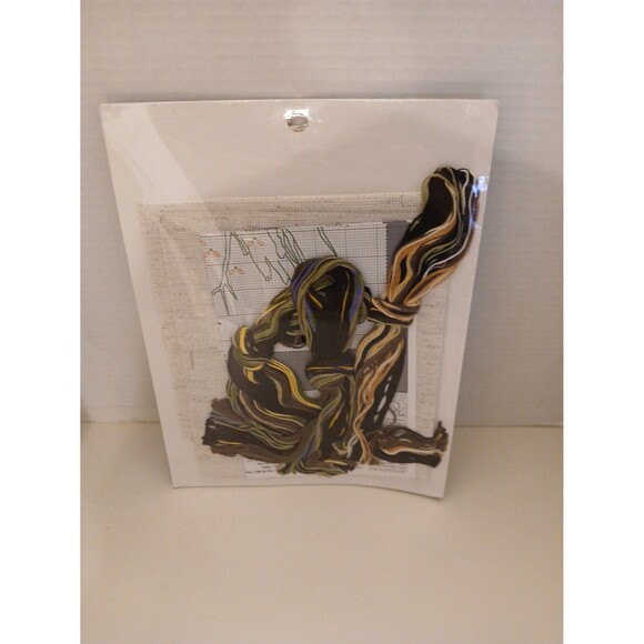 Needle point crossstitch bear family  8.5" x 22.5". Wall art - Picture 6 of 6